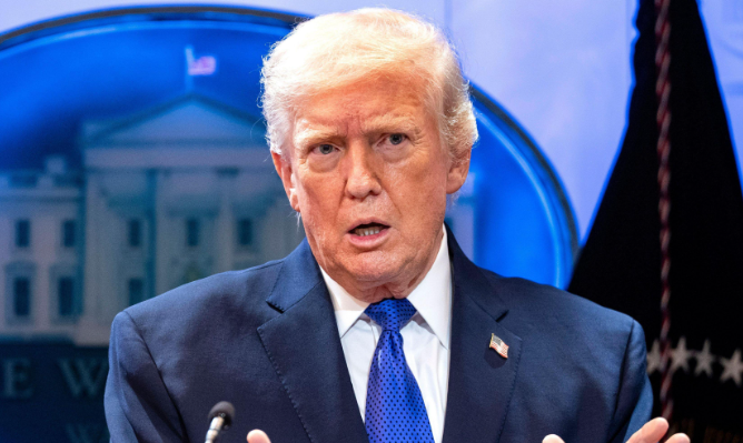 美国总统特朗普