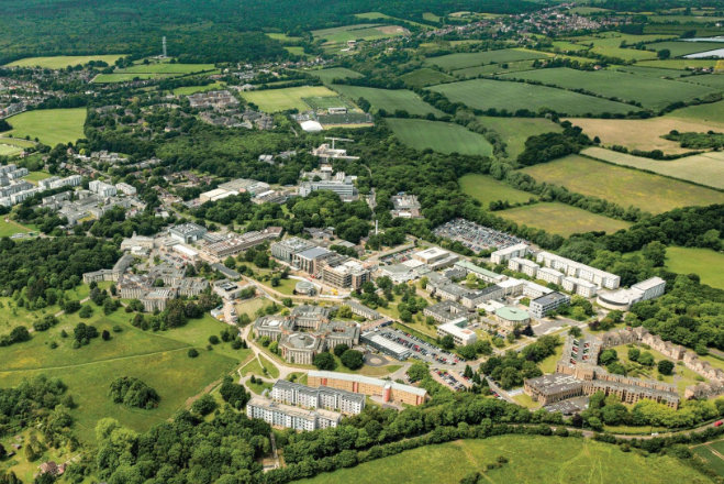 英国大学突发致命疫情