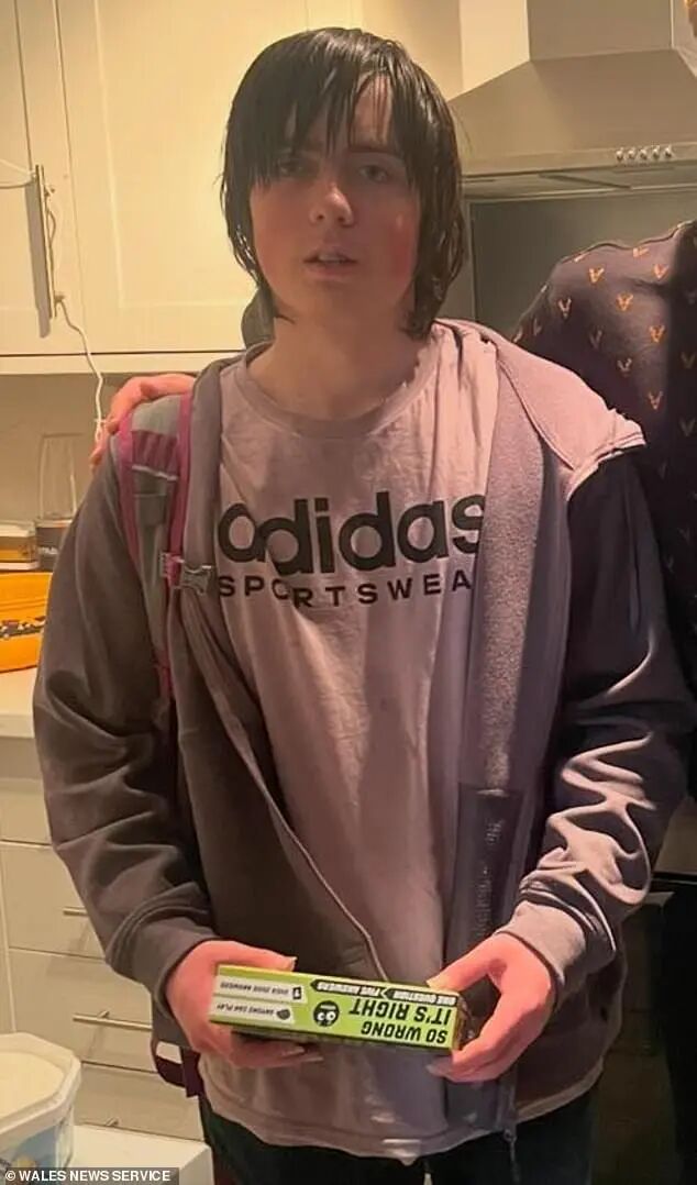 崔斯坦Tristan Roberts