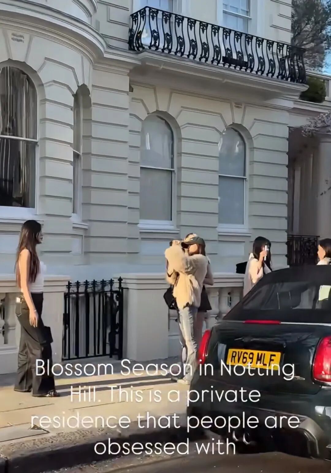 伦敦诺丁山樱花